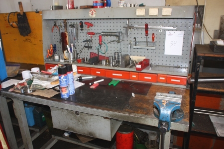 Work Bench, 1500 x 800 mm, with vice + drawer + tool panel (all with contents)