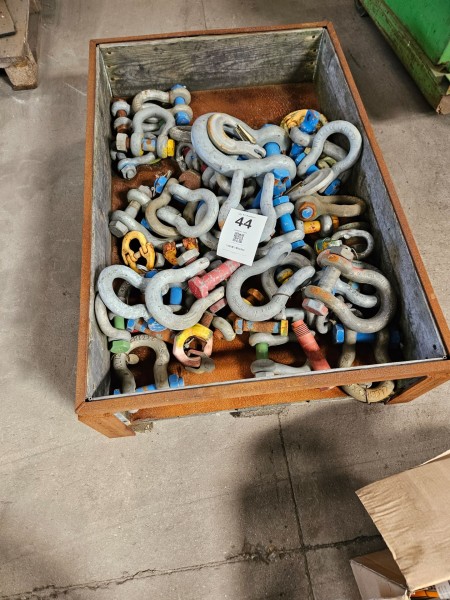 Large batch of shackles