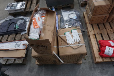 1500 pairs of gloves, Worksafe