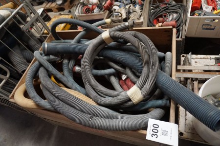 Lot of flex hoses