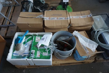 Various disposable suits + putty etc.