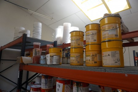 Lot of paint & joint glue, Sika