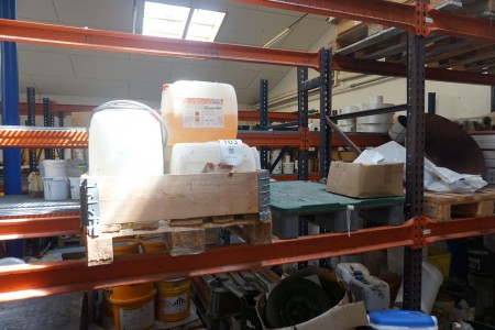 Pallet with various epoxy