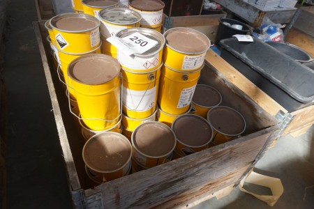 Lot of paint, Sika