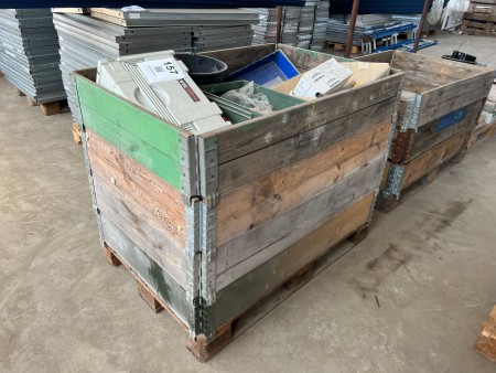Pallet with contents