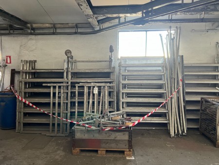 Large batch of rolling scaffolding
