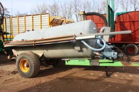 Slamsuger, Joskin, 4700 liter. Med pumpe for kraftoverføring