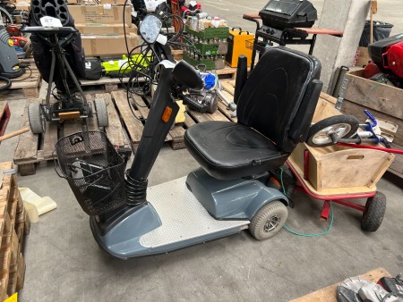 Electric scooter incl. barns