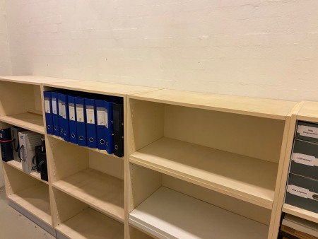 3 pieces. shelves with contents