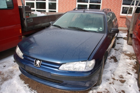 PC 95104: Varebil, Peugeot 406. 2,0 benzin. Årgang 1998. KM: 211134 T1875. L525