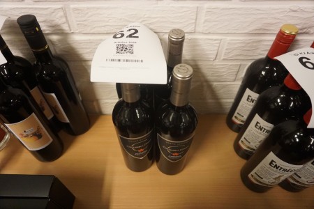 4 bottles of red wine, Columbia Crest, Cabernet Sauvignon