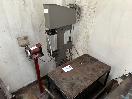 Press + bench grinder & table