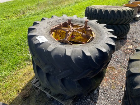 2 stk. traktordæk, Kleber 