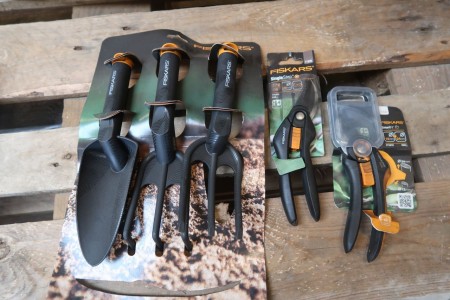 Fiskars garden tools
