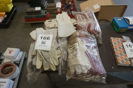 Large batch of welding gloves