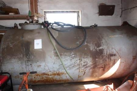 Oil tank with a pump, 6000 liters