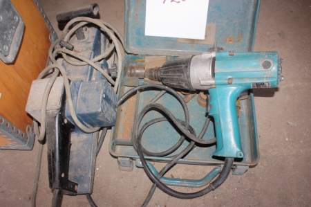 2 x power tools, Makita impact wrench + electric planer, AEG