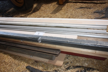 Panels, baseboards, impregnated poles, 11 pcs. 3x3 inch, approx. 300 cm + aluminium panels