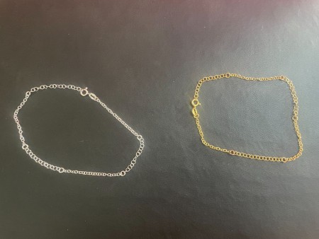 2 pcs. Silver/gold plated anklets