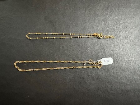 2 pcs. Gold plated anklets