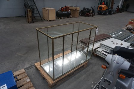 Display cabinet