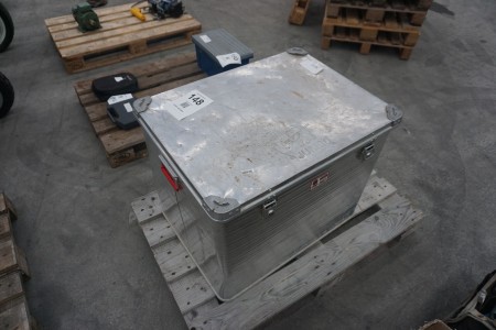 Aluminum case, Jumbo