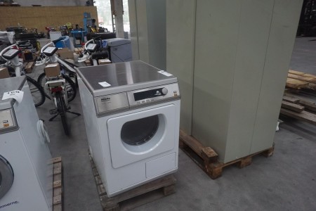 Industrial dryer, Miele PT 7136 Vario