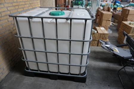 1000 liter pallet tank is food approved
