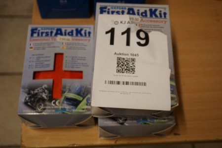 3 pieces. First Aid Kits, Oxford