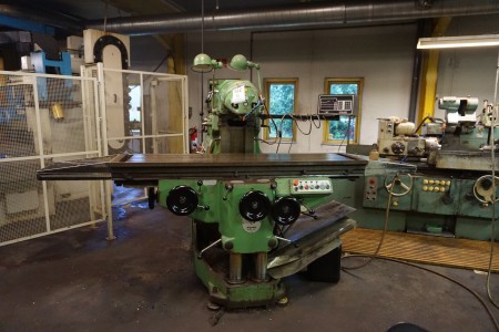 Universal milling Machine Huron MU6