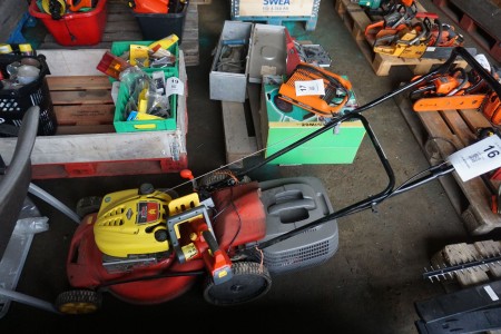 Lawnmower, Wolf Gardner Ambition 48 AH incl. electronic hedge trimmer