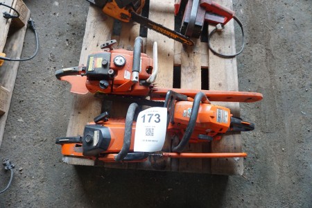 3 pieces. Chain saw