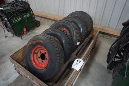5 pieces. Machine tires with rims
