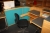 Receptionsskranke med 3 arbejdspladser (alt uden indhold) + 3 kontorstole + whiteboard