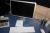 Apple computer med skærm, Cinema HD Display, tastatur og mus + laserprinter, Kyocera Mita Ecosys FS 1800