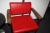 Rundt bord, skiferbordplade, ø 61 cm, metalstativ + 2 armstole med rødt bolster