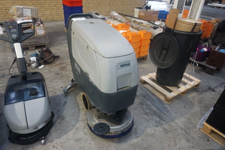 Bodenwaschmaschine, Nilfisk BA 551D