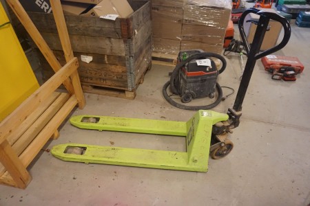 Pallet lifter, LIFTERS