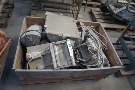Pallet with various powerful work lights