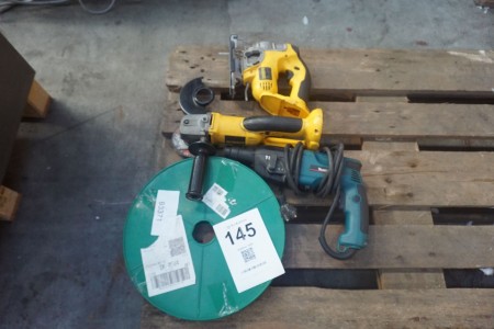 3 pieces. Power tools, DeWalt and Makita