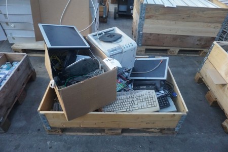 Pallet with old electronics