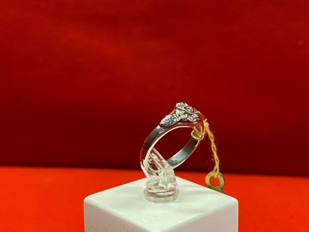 Ring aus 14 Karat Weißgold, T&J Design I/S Torben Frisch/Jonna Frisch
