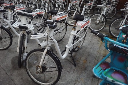 1 piece. Electric bicycle