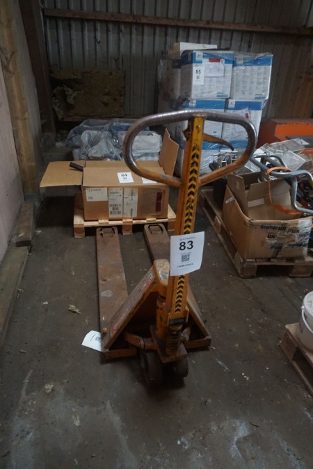 Pallet lifter, BV