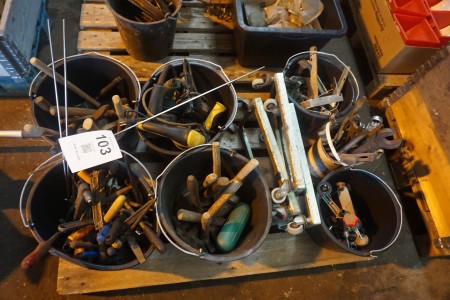 Lot of hand tools + power tools etc.