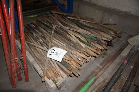 Large batch of iron poles