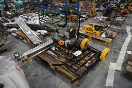 Compressor + table for cutting/mitring + bag wagon