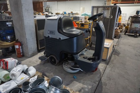 Floor washer, Nilfisk BR 752