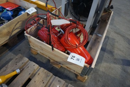 Remote controlled powder fire extinguisher system, without control