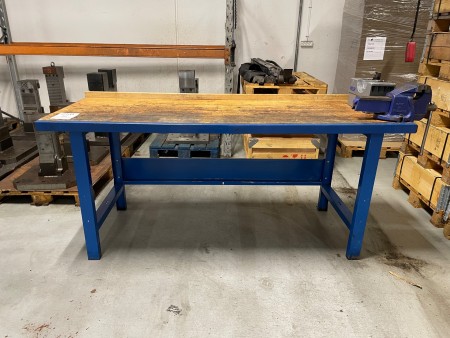 File bench incl. tool changer + vise